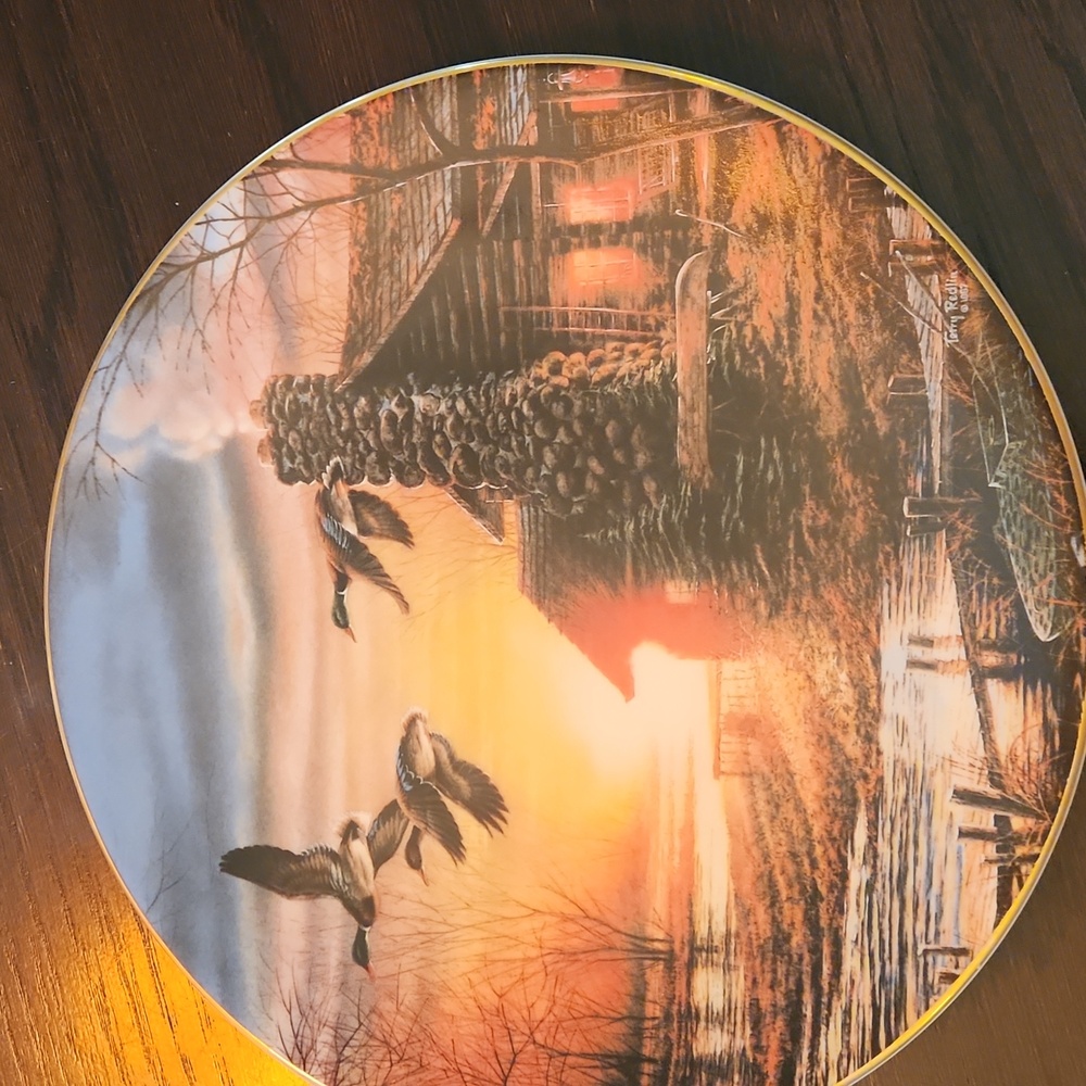 Terry Redlin Golden Retreat Decorative Plate by Hadley House